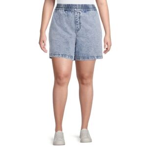 Women's Plus Size Denim Shorts